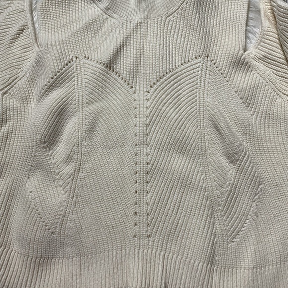 DEREK LAM 10 CROSBY ANITA COLD SHOULDER TURTLENECK - Picture 7 of 9